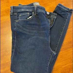 Torrid Luxe super skinny Jean